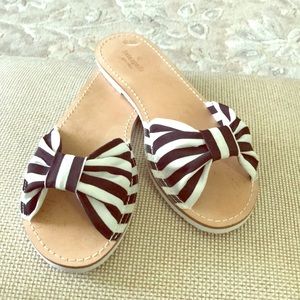 Kate Spade ♠️ slides. Sz 10 black/white stripe